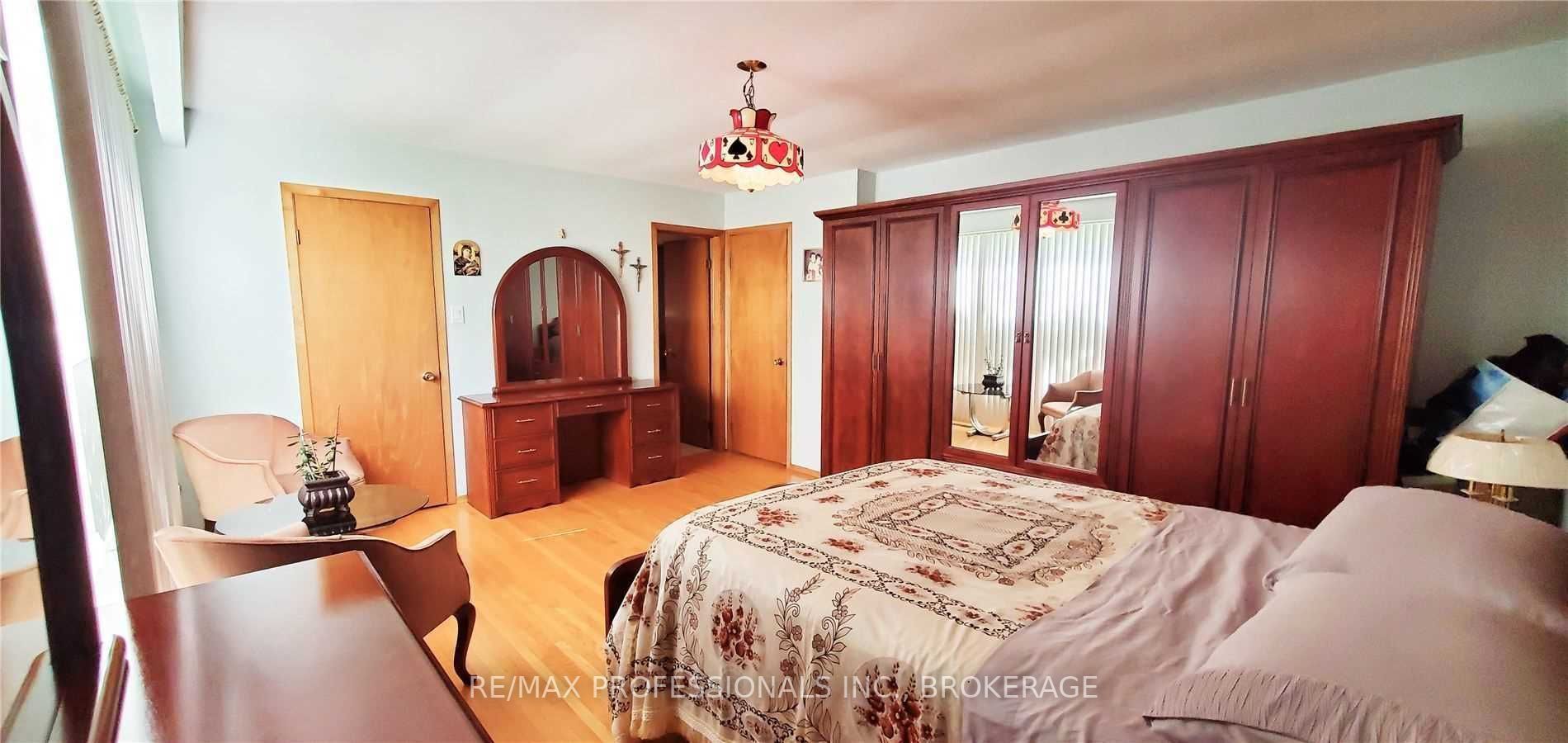 Listing W5734393 - Large Photo # 28