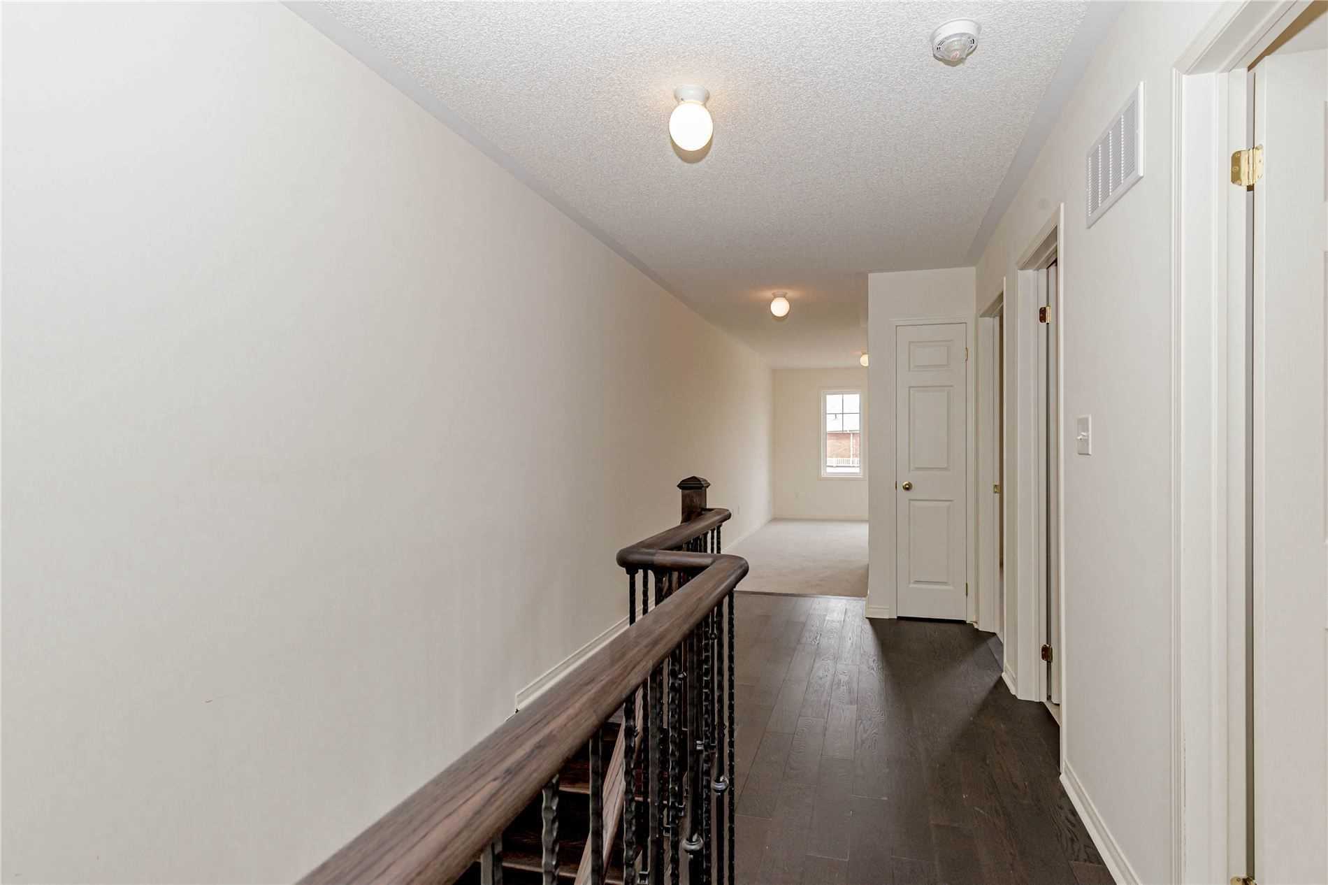 44 Cookview Dr