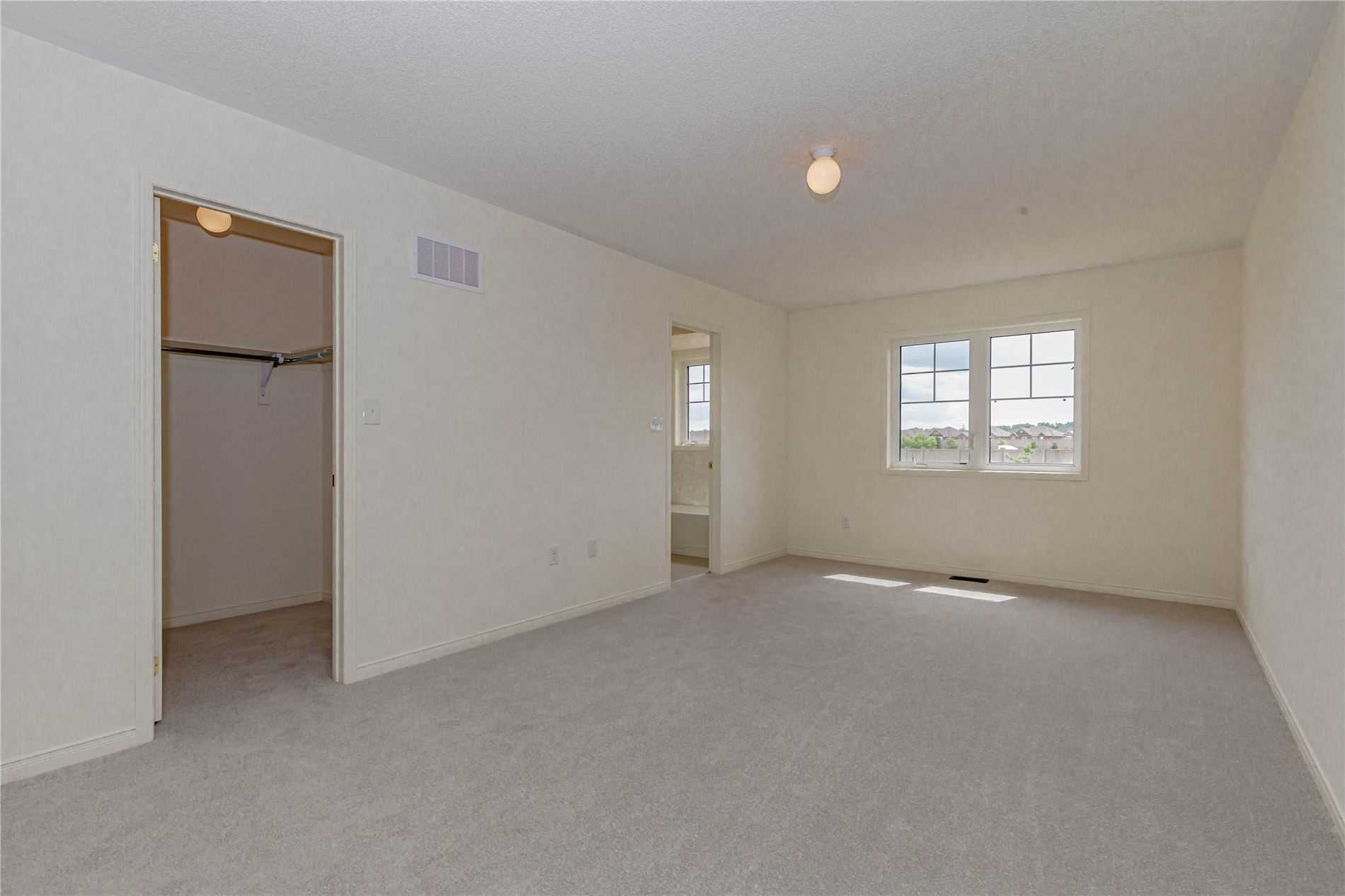 44 Cookview Dr