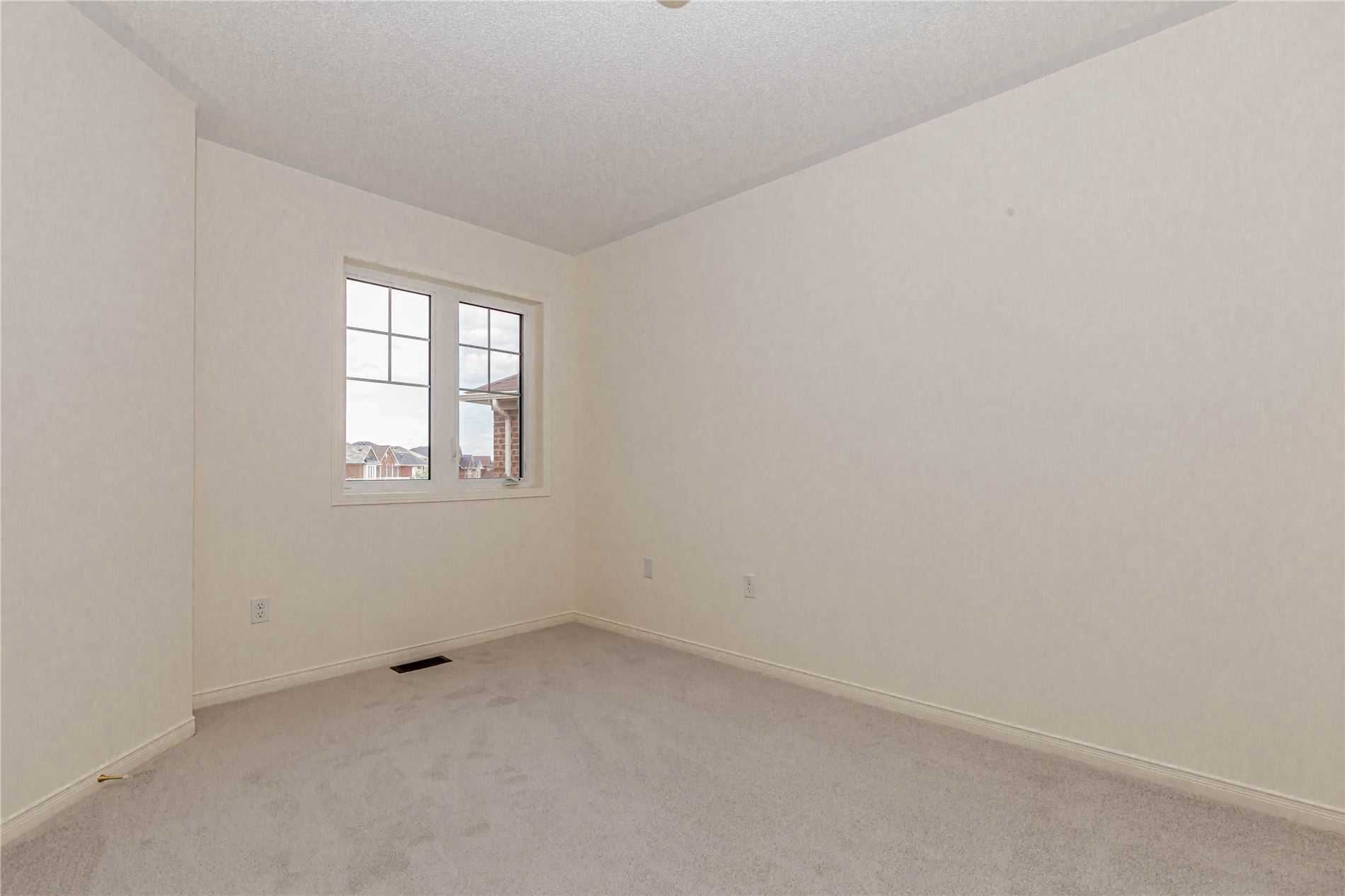 44 Cookview Dr