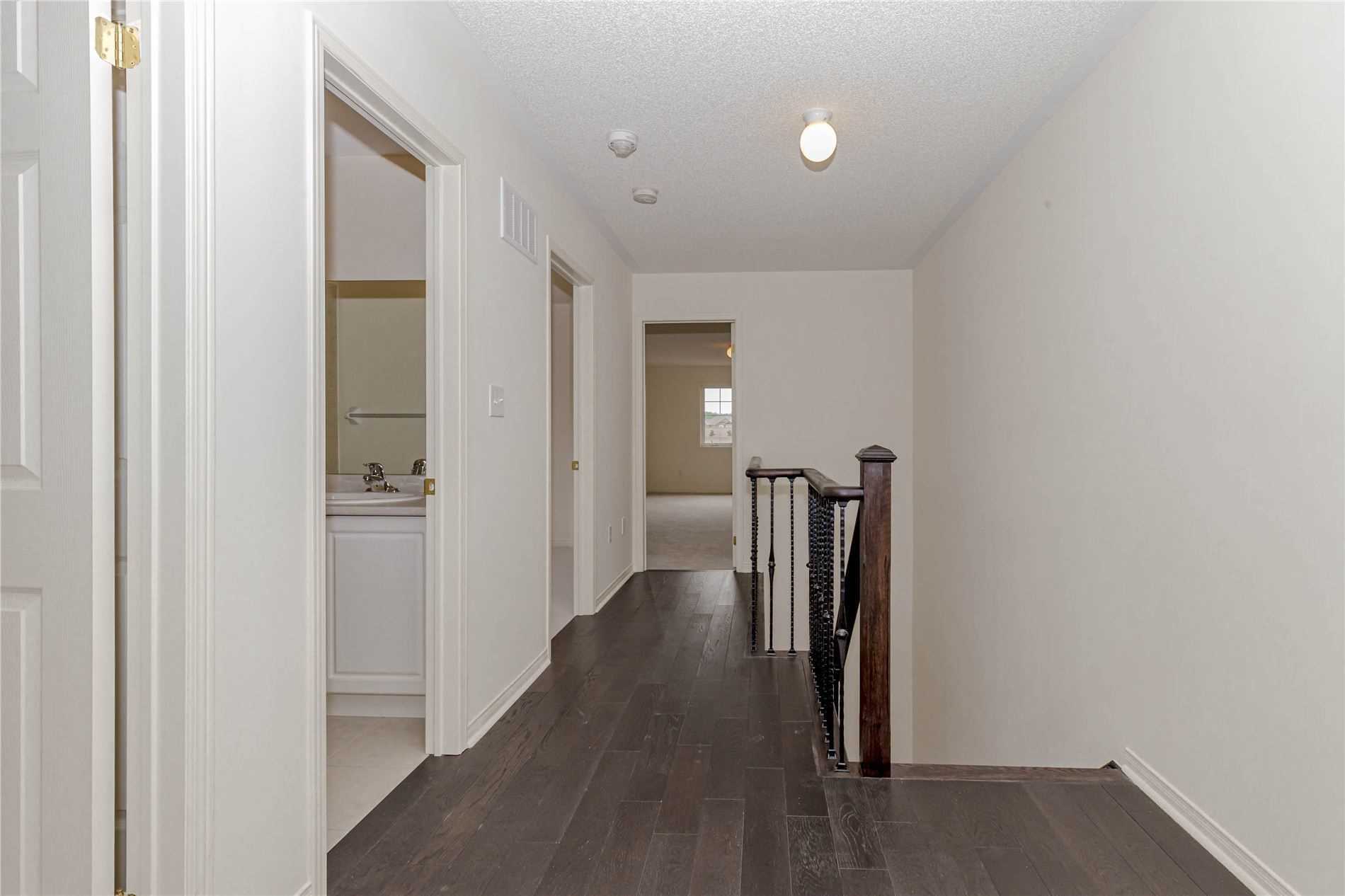 44 Cookview Dr