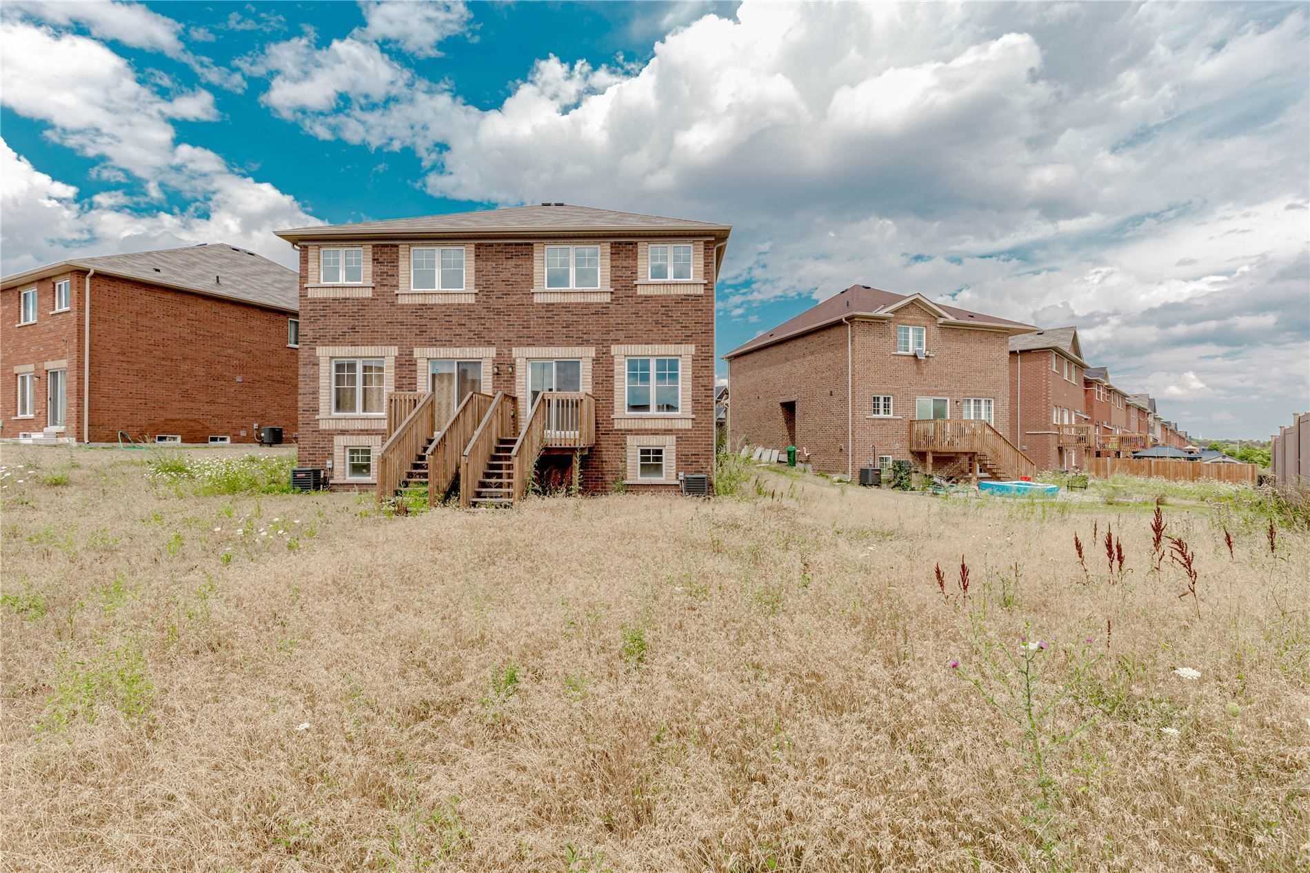 44 Cookview Dr