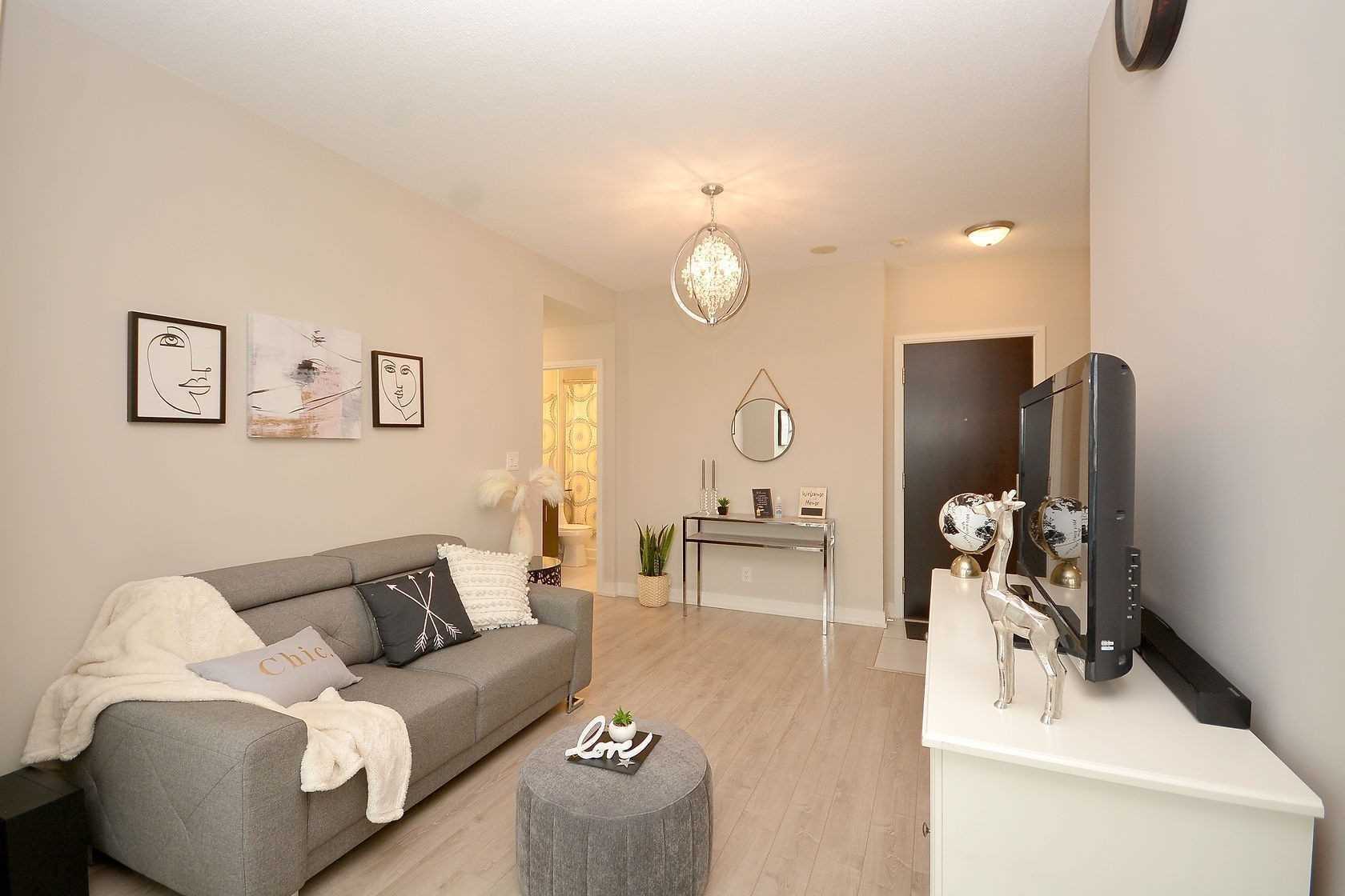 60 Absolute Ave, #1805