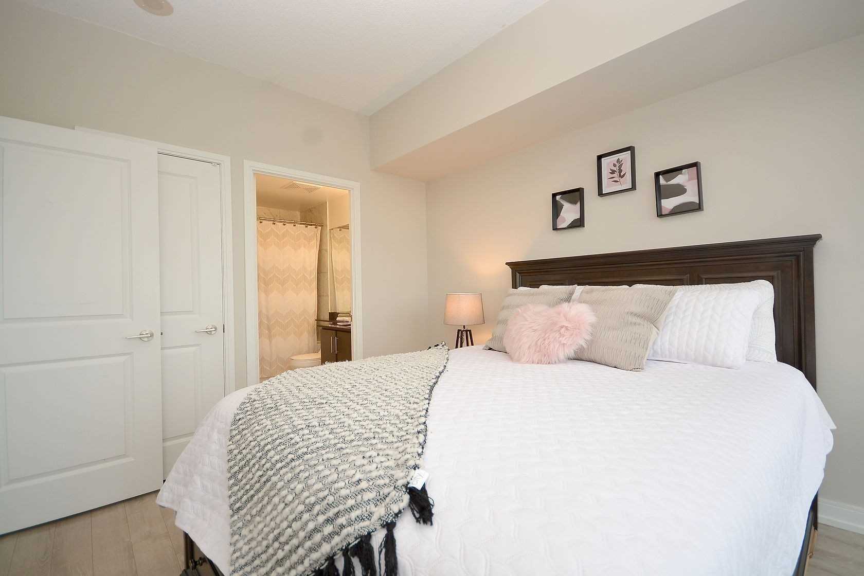 60 Absolute Ave, #1805