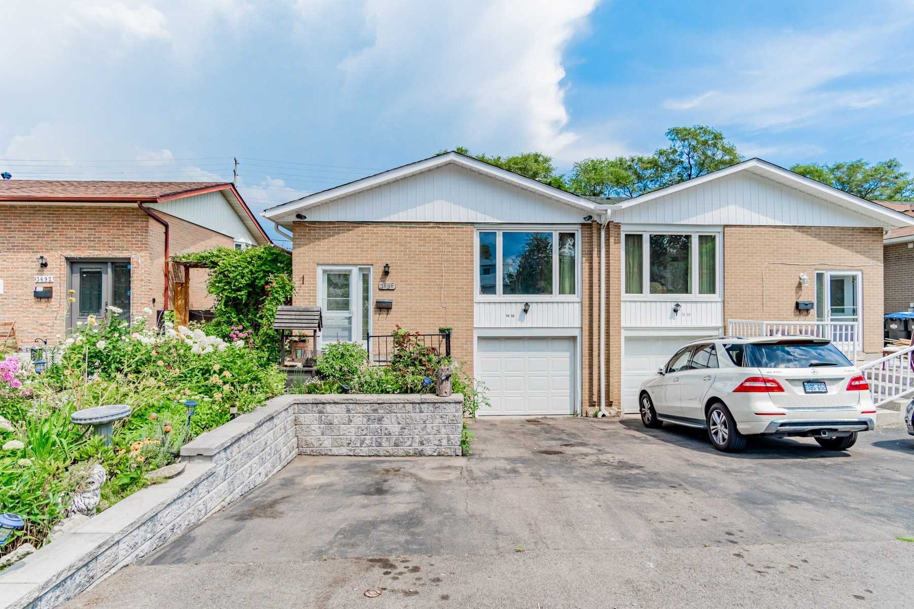 3696 Ellengale Dr