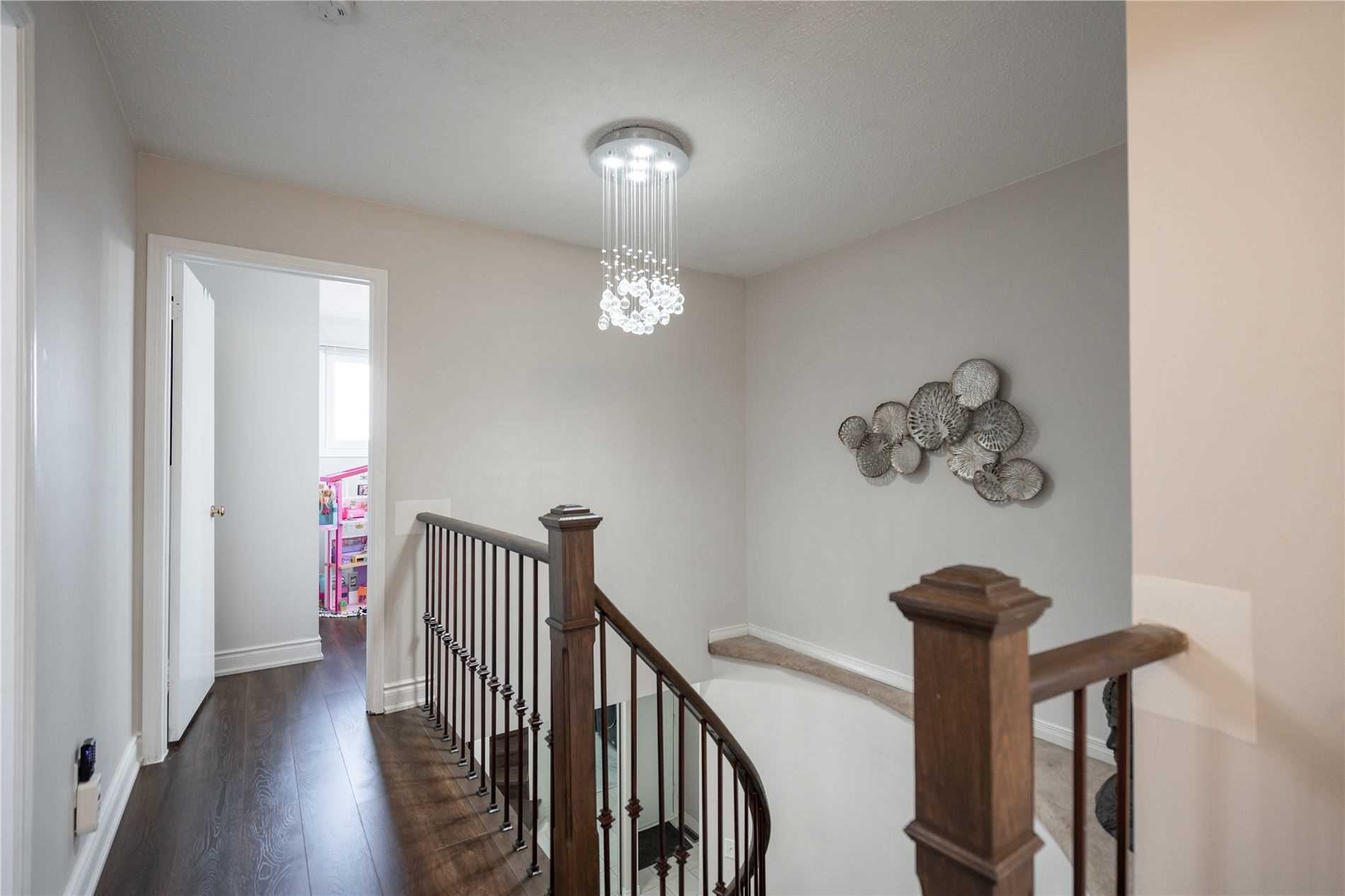 229 Vodden St W