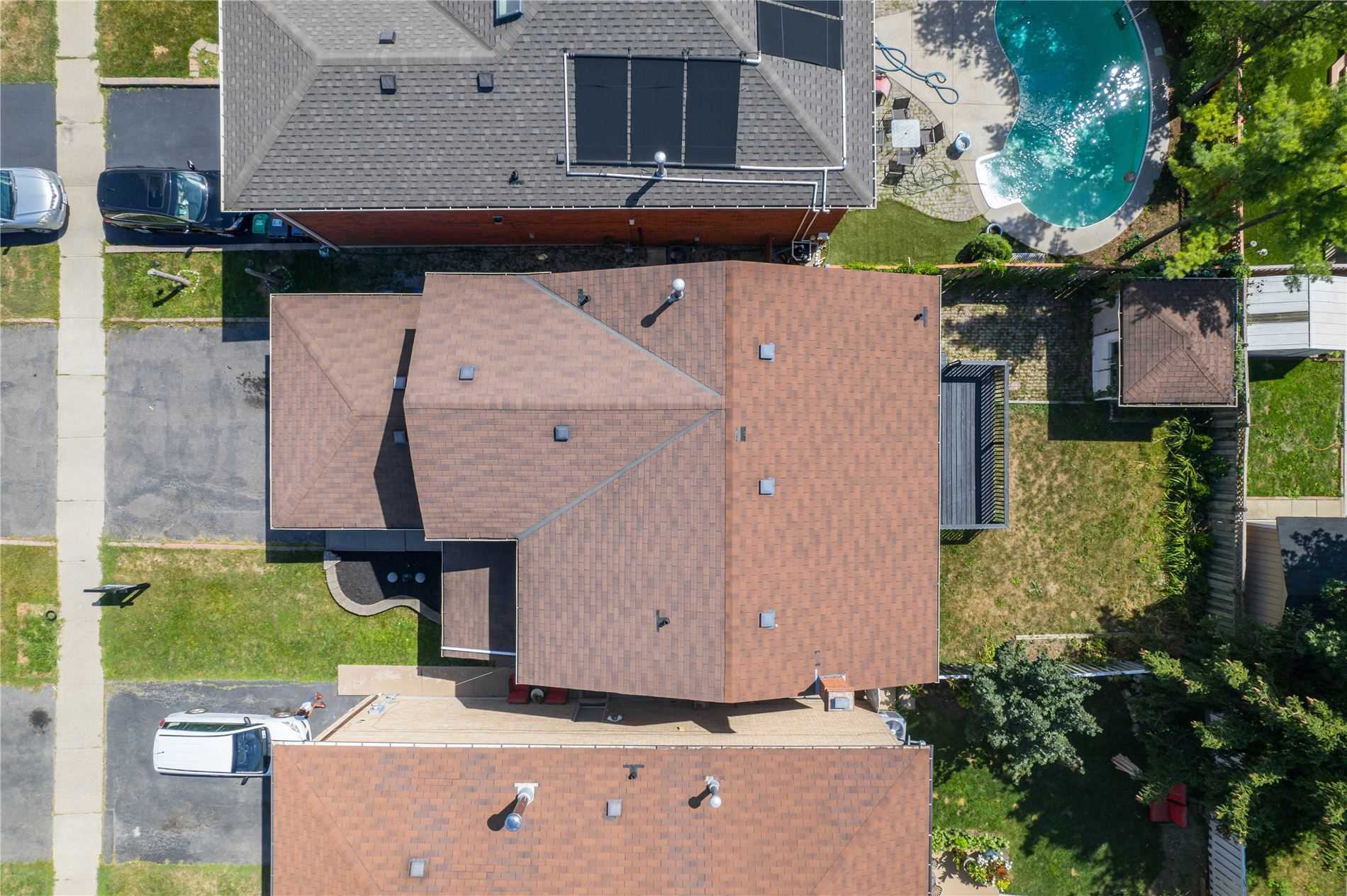 229 Vodden St W
