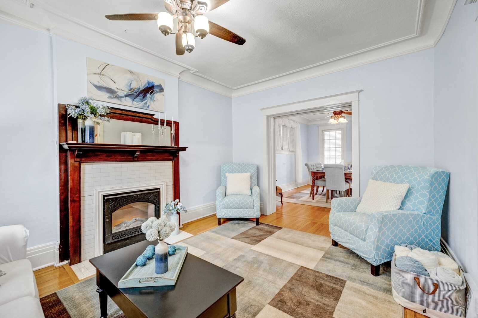 155 Grenadier Rd
