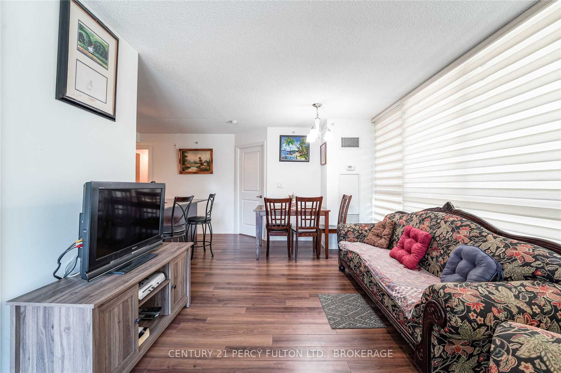 Listing W5738892 - Large Photo # 7