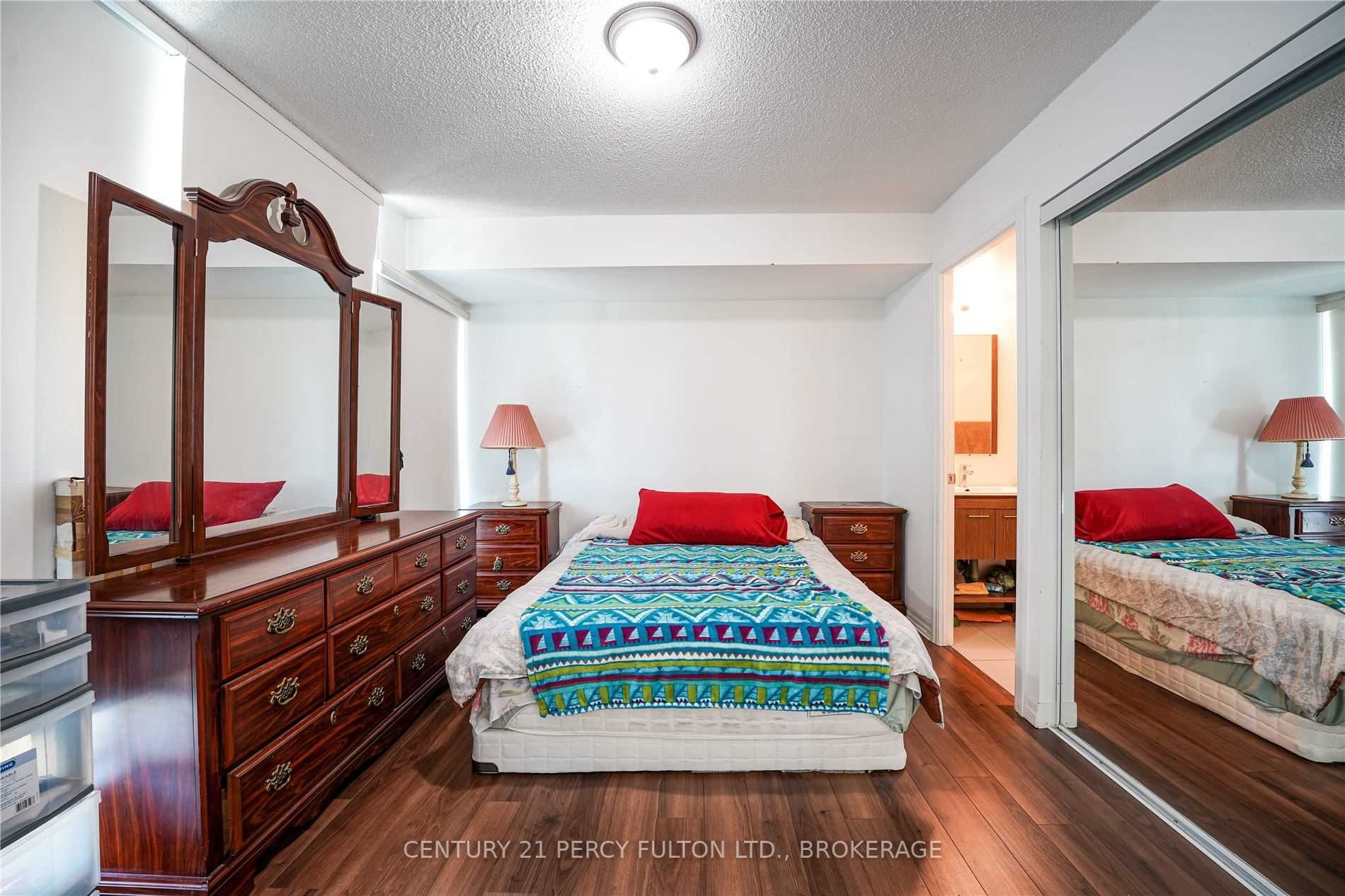 Listing W5738892 - Large Photo # 13