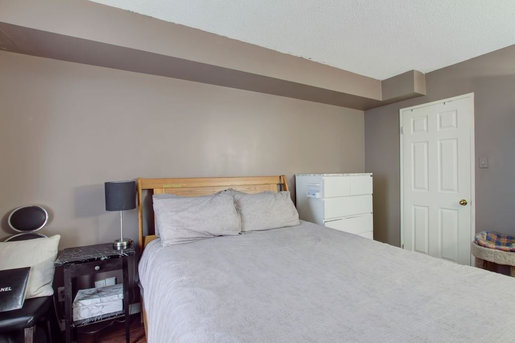 6 Humberline Dr, #310