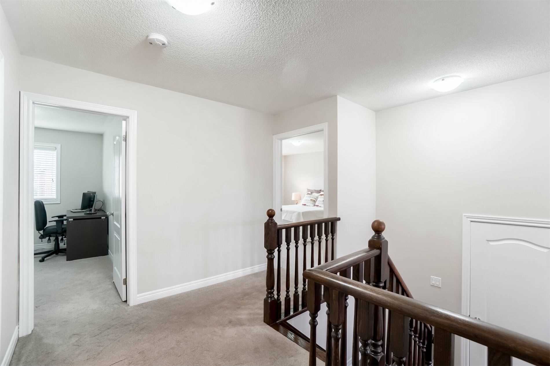 60 Mcechearn Cres