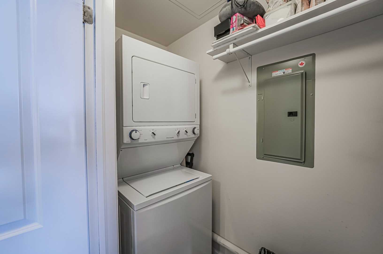 275 Roxton Rd, #203