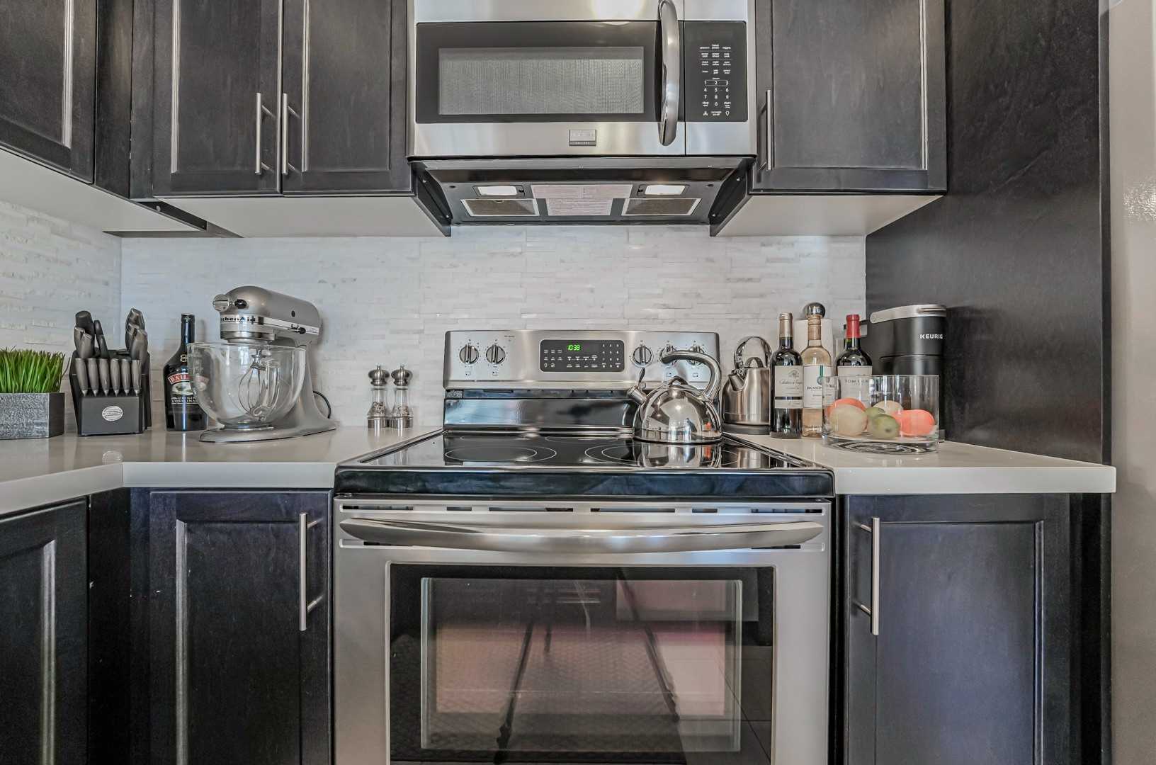 275 Roxton Rd, #203