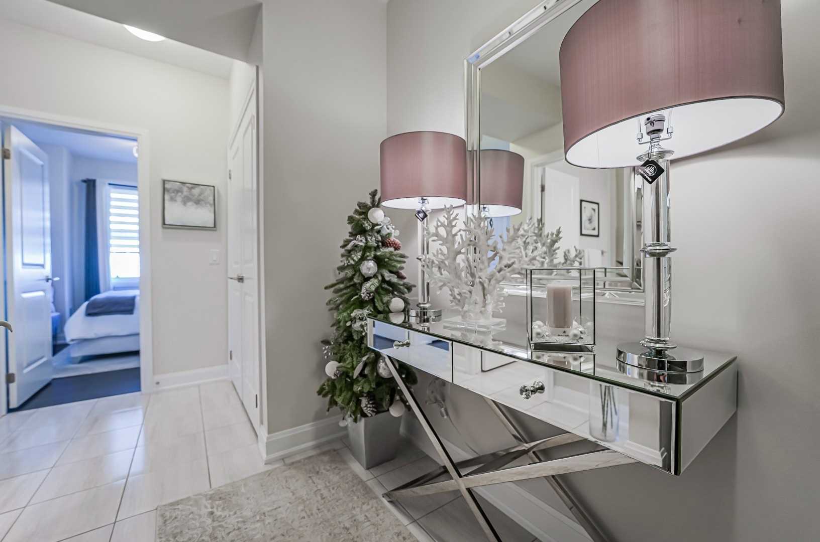 275 Roxton Rd, #203