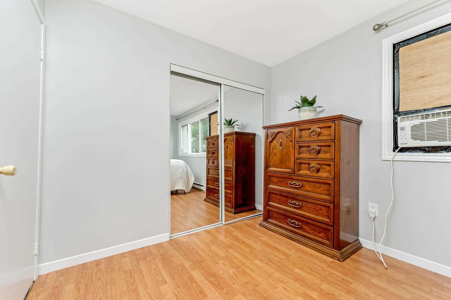 Listing W5741442 - Large Photo # 14