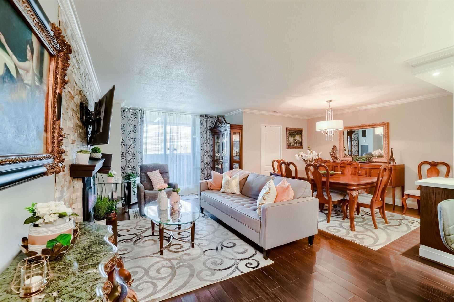 Listing W5742350 - Large Photo # 5