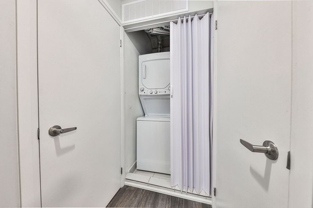 Listing W5742528 - Large Photo # 19