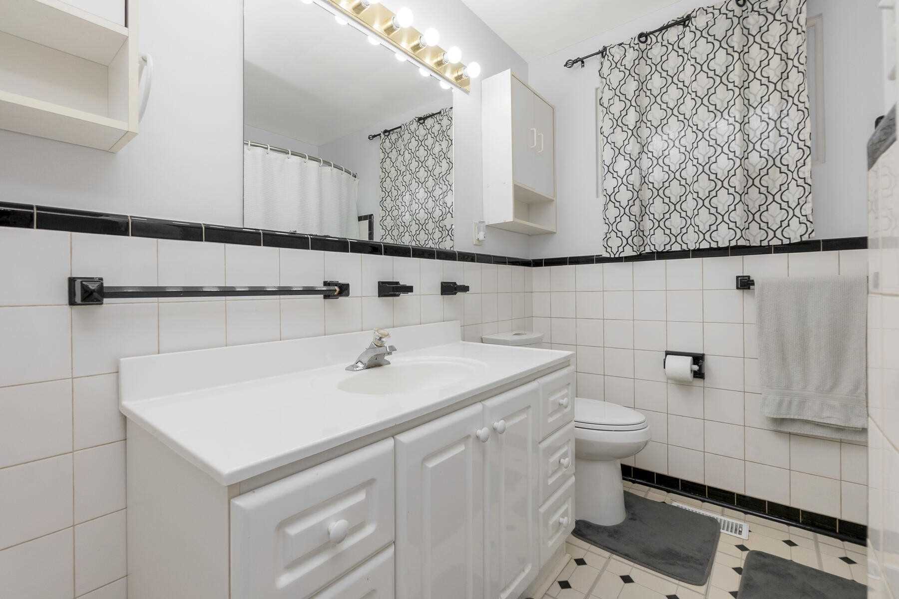 Listing W5743236 - Large Photo # 19