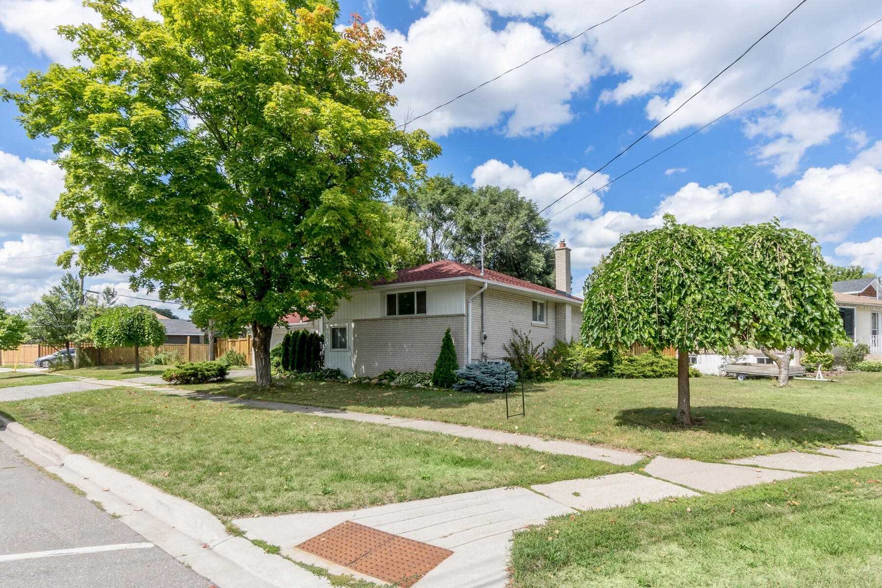 Listing W5743236 - Large Photo # 2