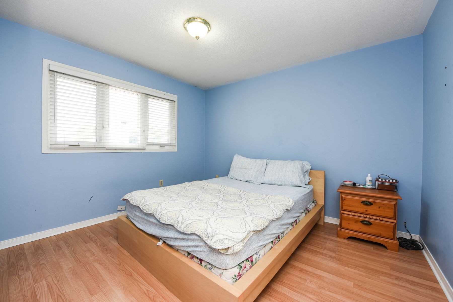 1521 Roseway Dr