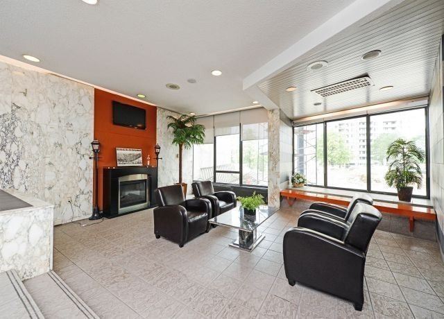 5 San Romano Way, #810
