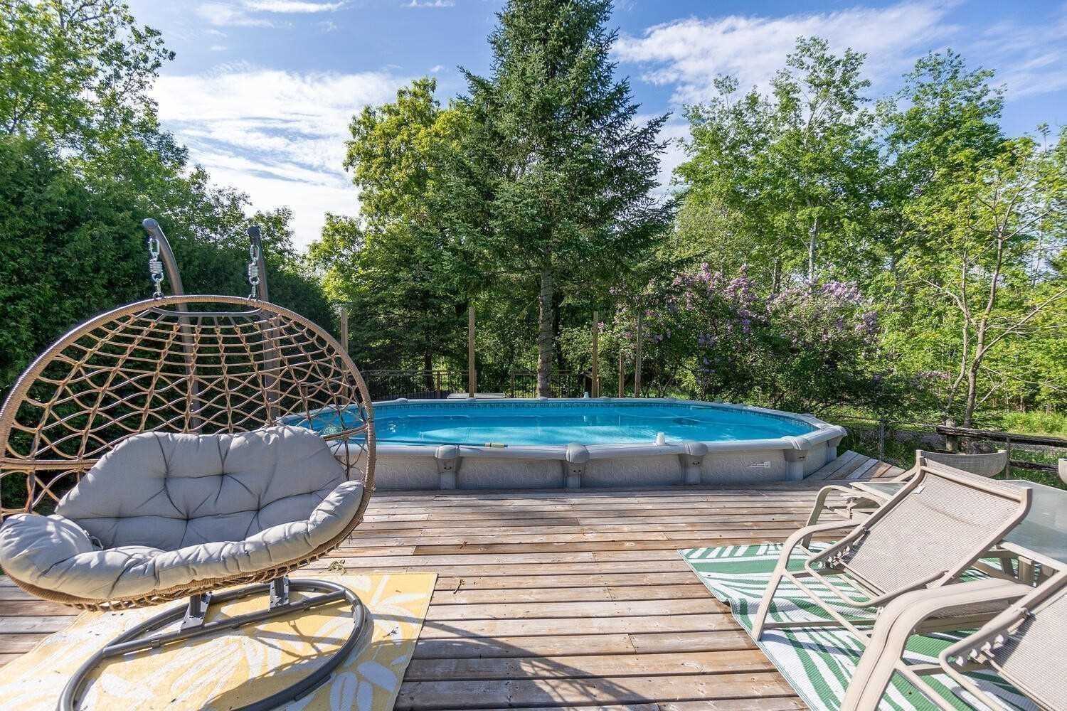 26 Munro St