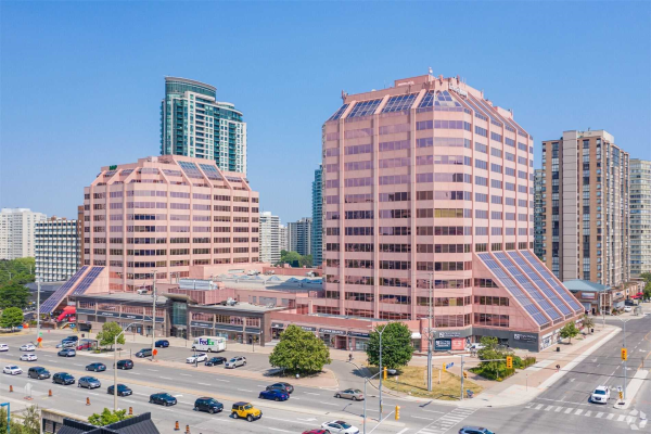 50 Burnhamthorpe Rd W, Mississauga