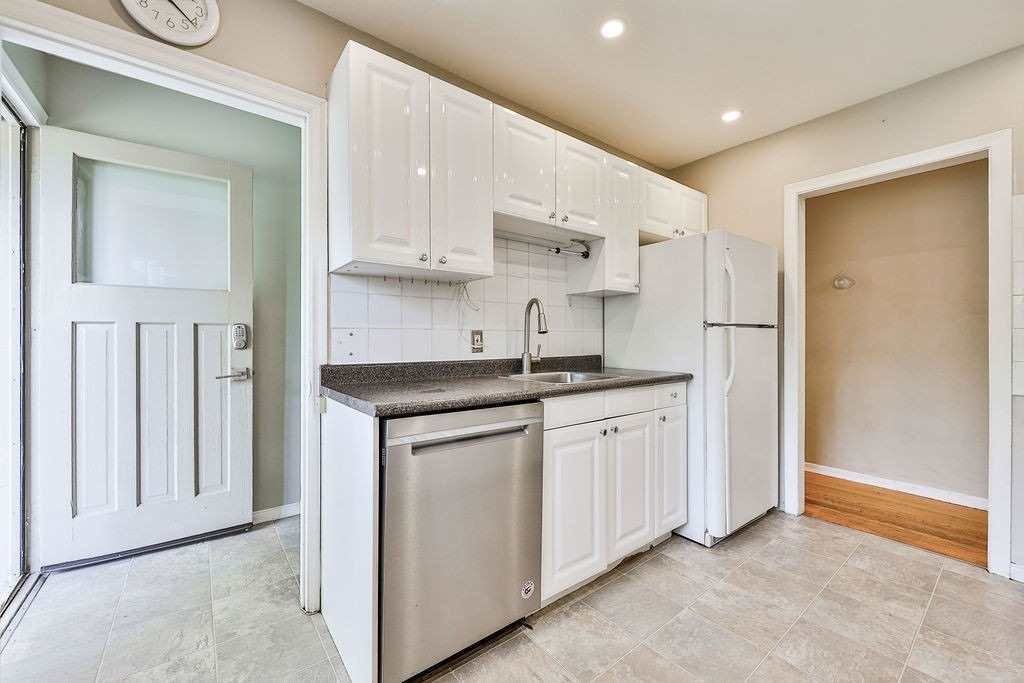 502 Sherin Dr