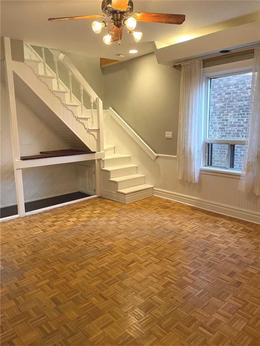 Listing W5747838 - Large Photo # 10