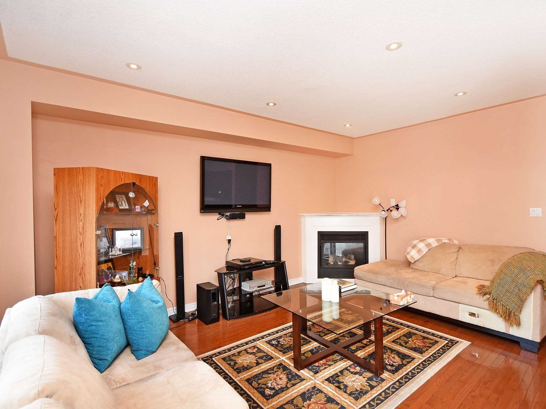 Listing W5748344 - Large Photo # 9