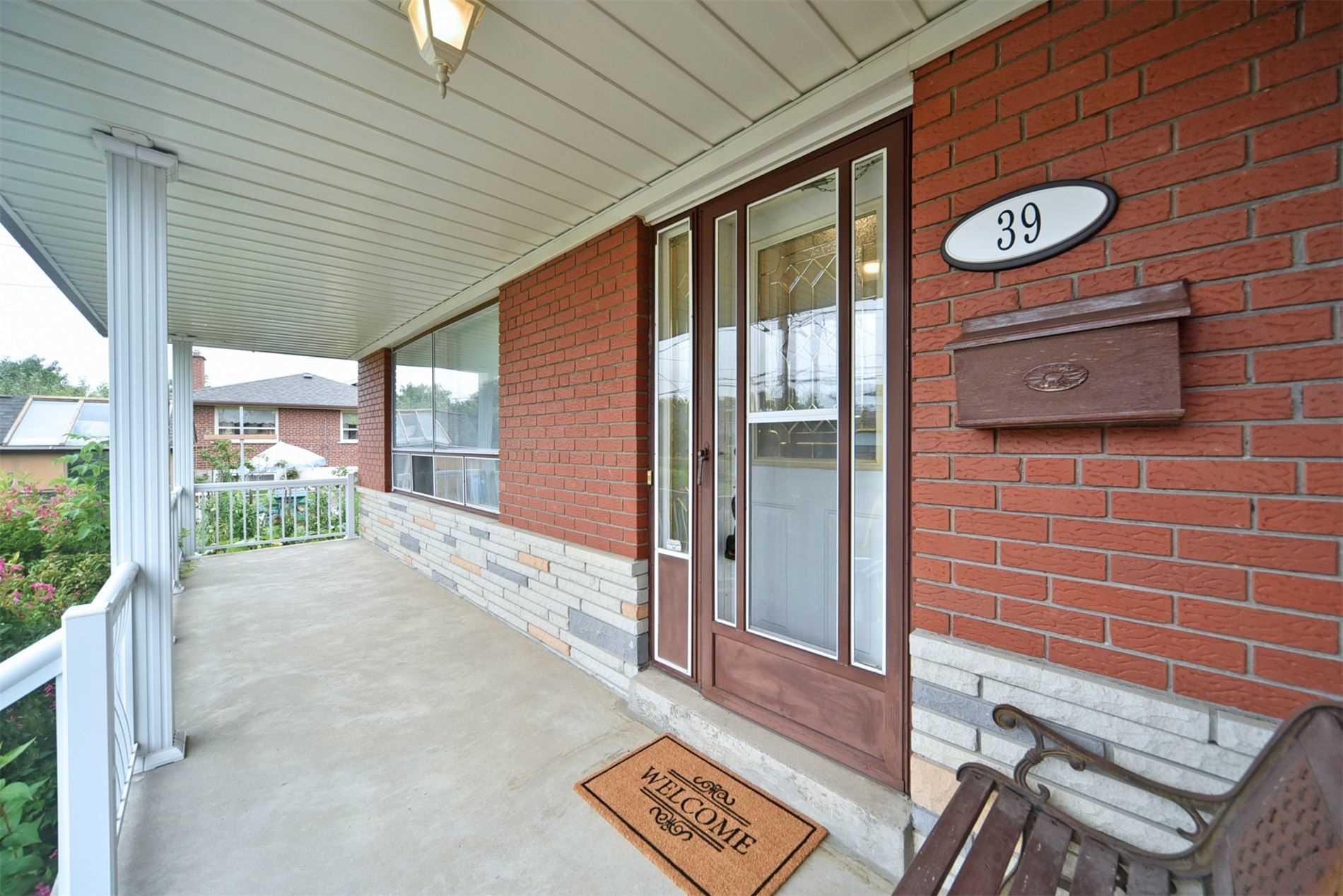 Listing W5748778 - Large Photo # 3
