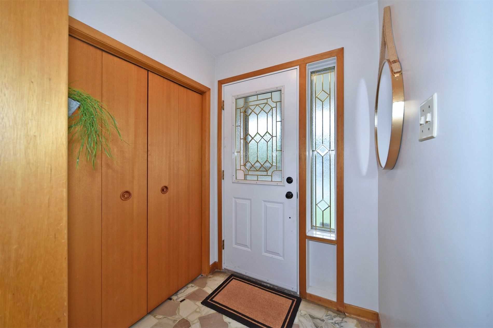 Listing W5748778 - Large Photo # 4