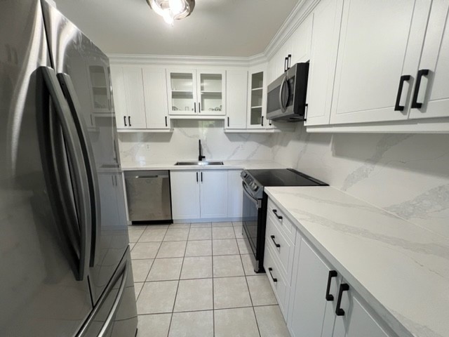 40 Scarsdale Court