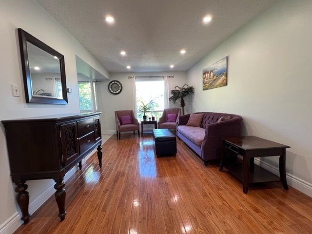 40 Scarsdale Court
