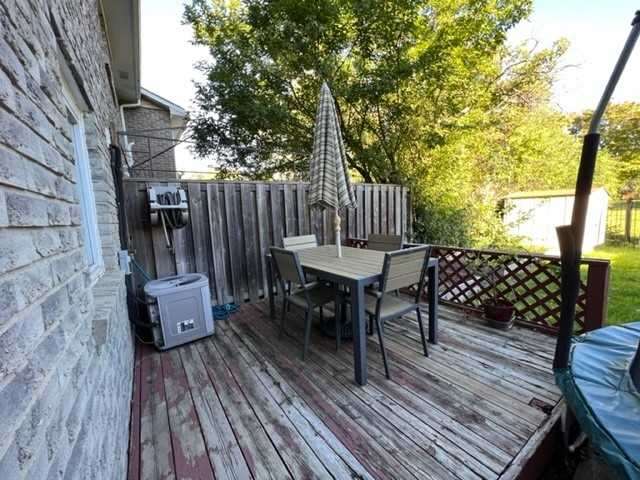 40 Scarsdale Court