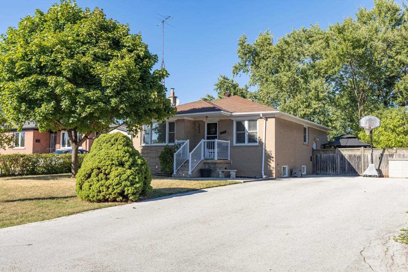 528 Sandmere Pl