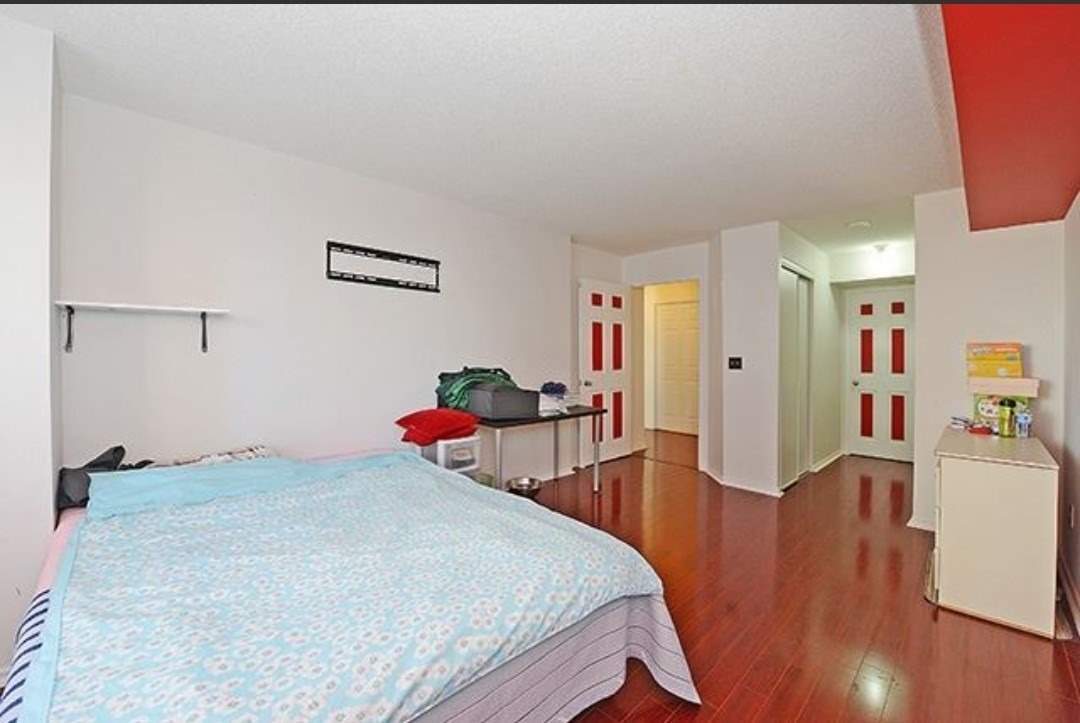 Listing W5751293 - Large Photo # 15