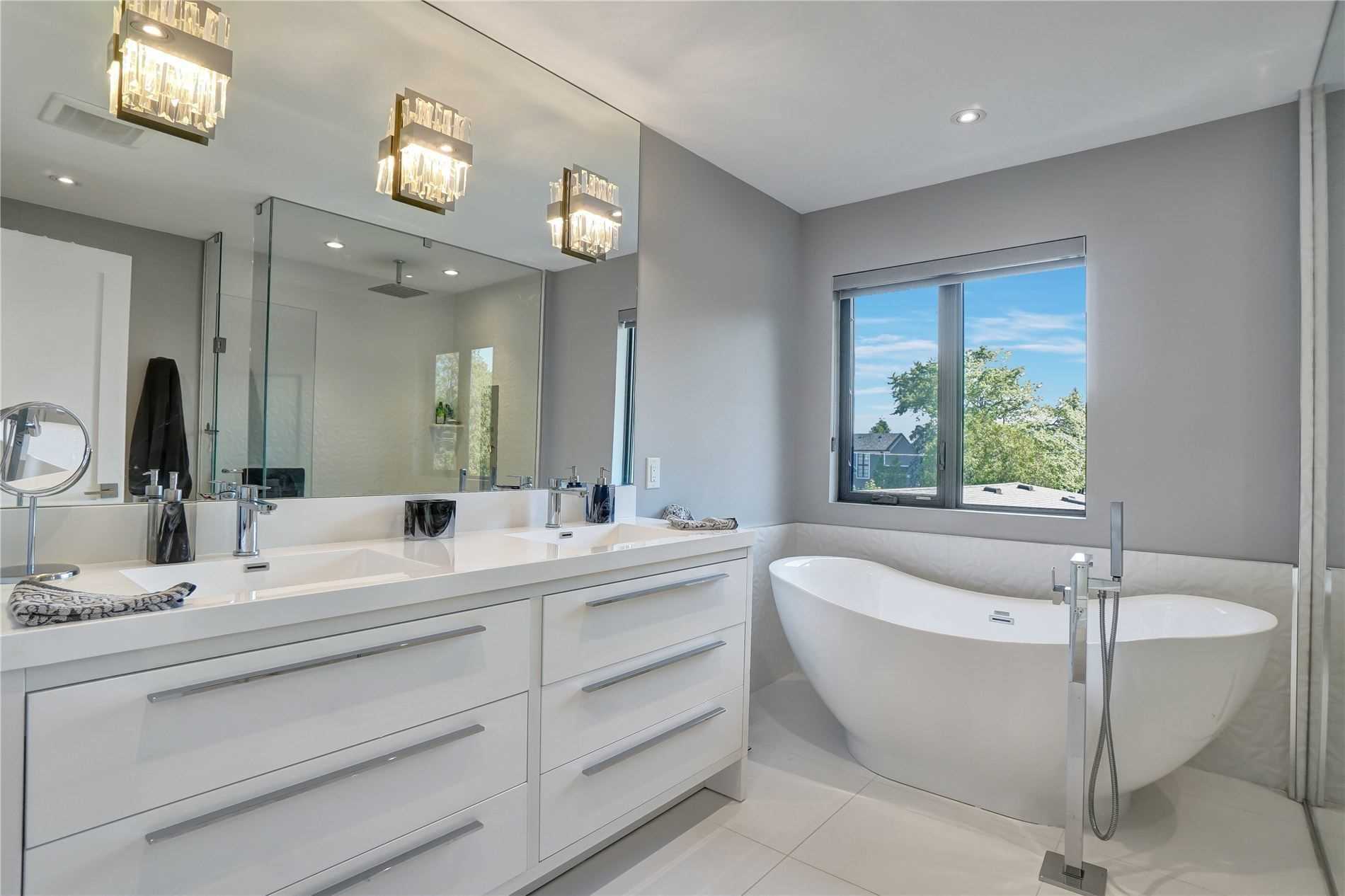 458 Jeanette Dr