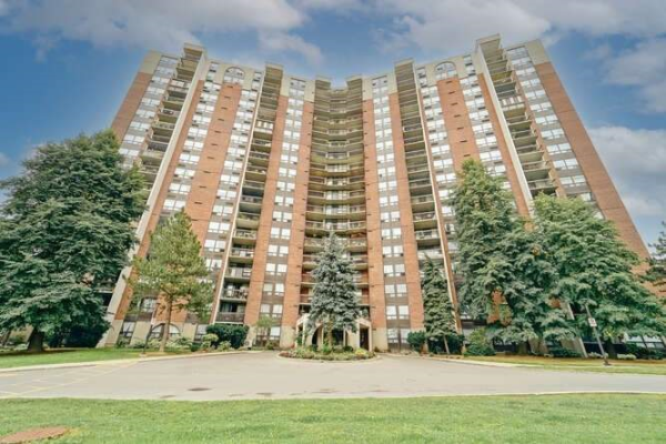 50 Mississauga Valley Blvd, Mississauga