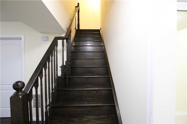 55 Mercedes Rd