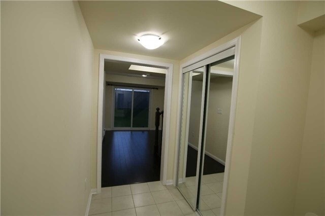 55 Mercedes Rd