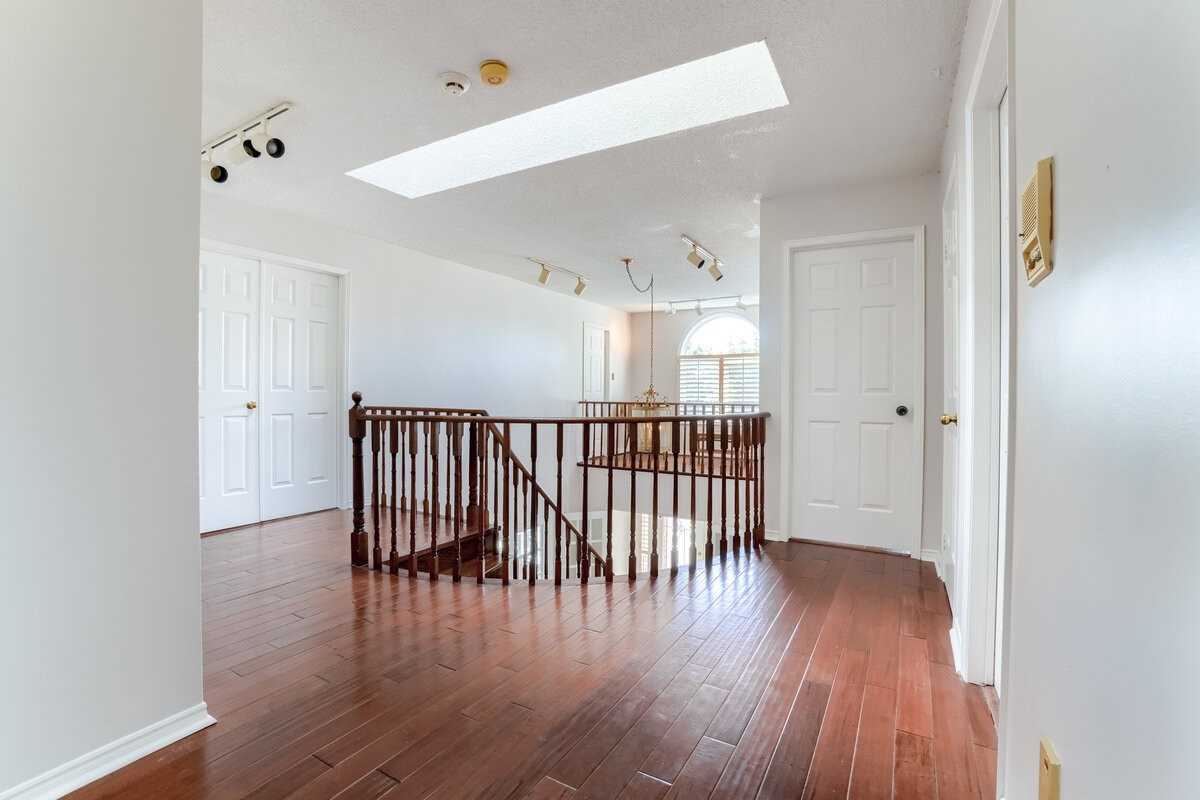 32 Plover Place