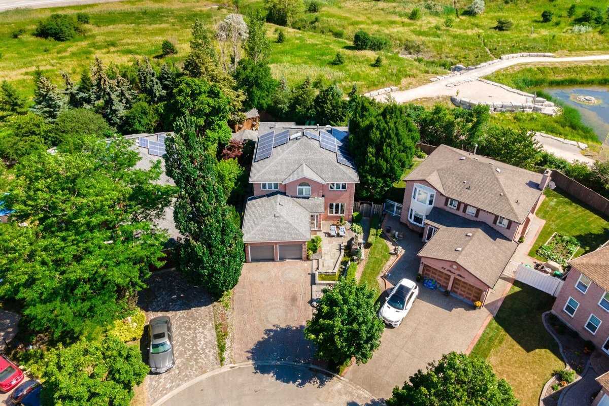 32 Plover Place