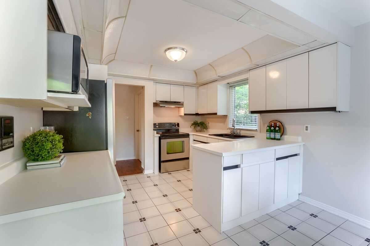 32 Plover Place