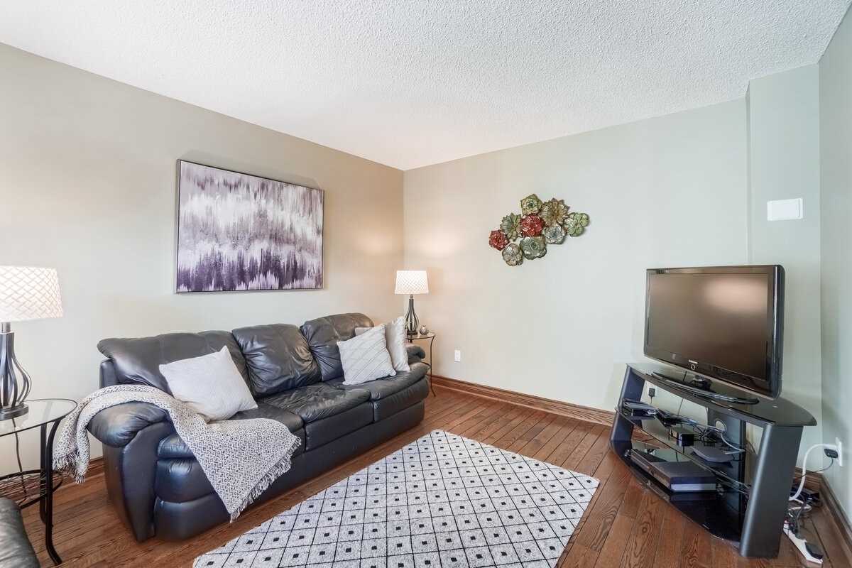 Listing W5754155 - Large Photo # 7