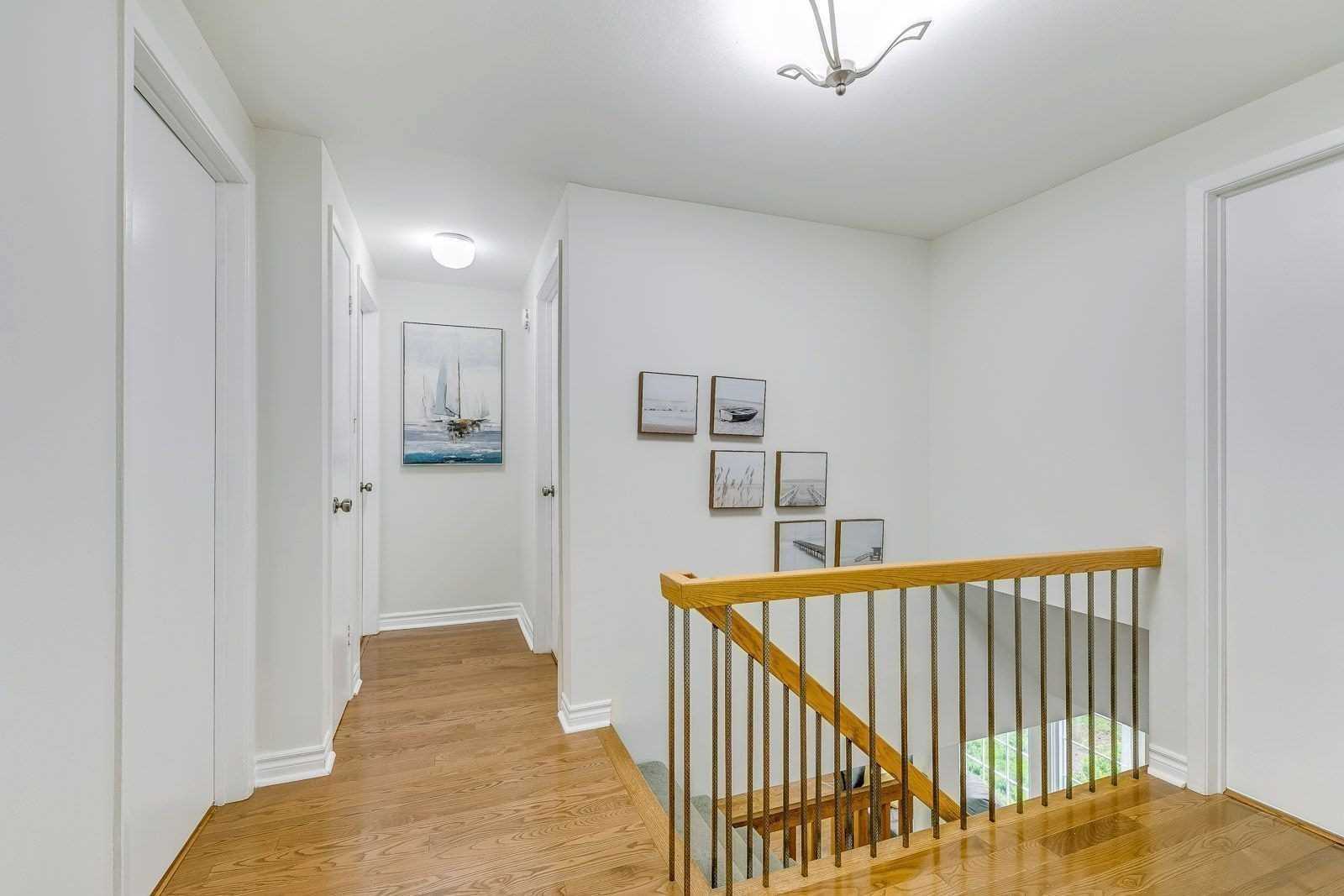 Listing W5754409 - Large Photo # 17