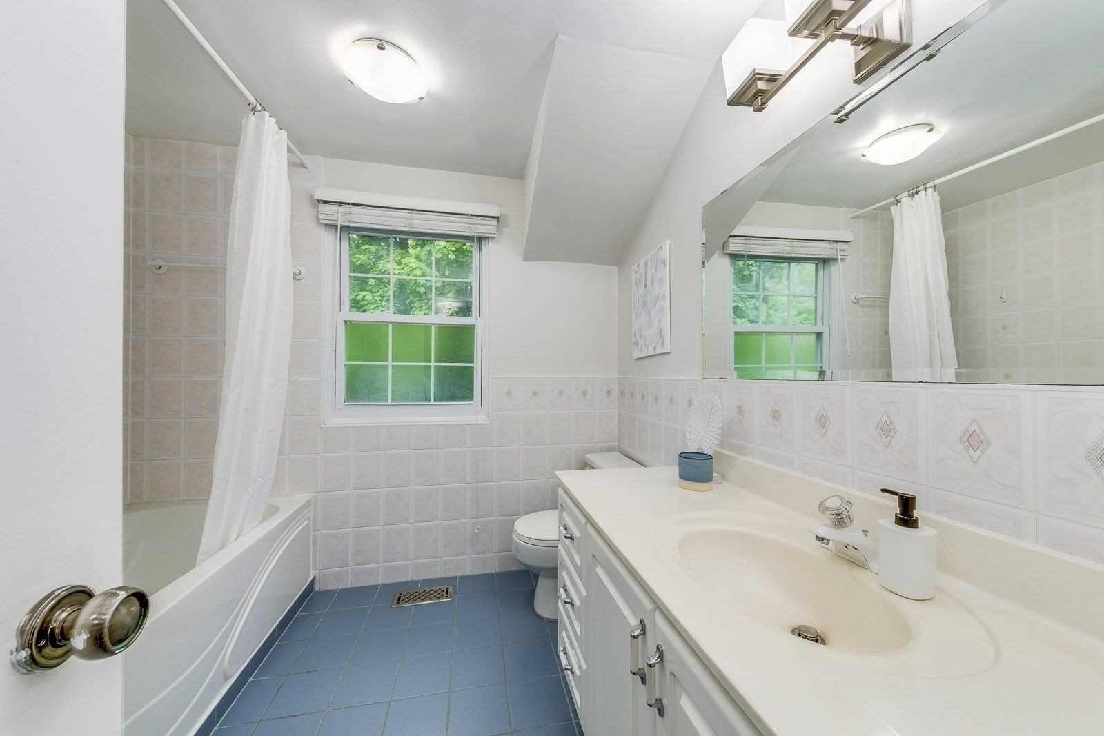 Listing W5754409 - Large Photo # 24