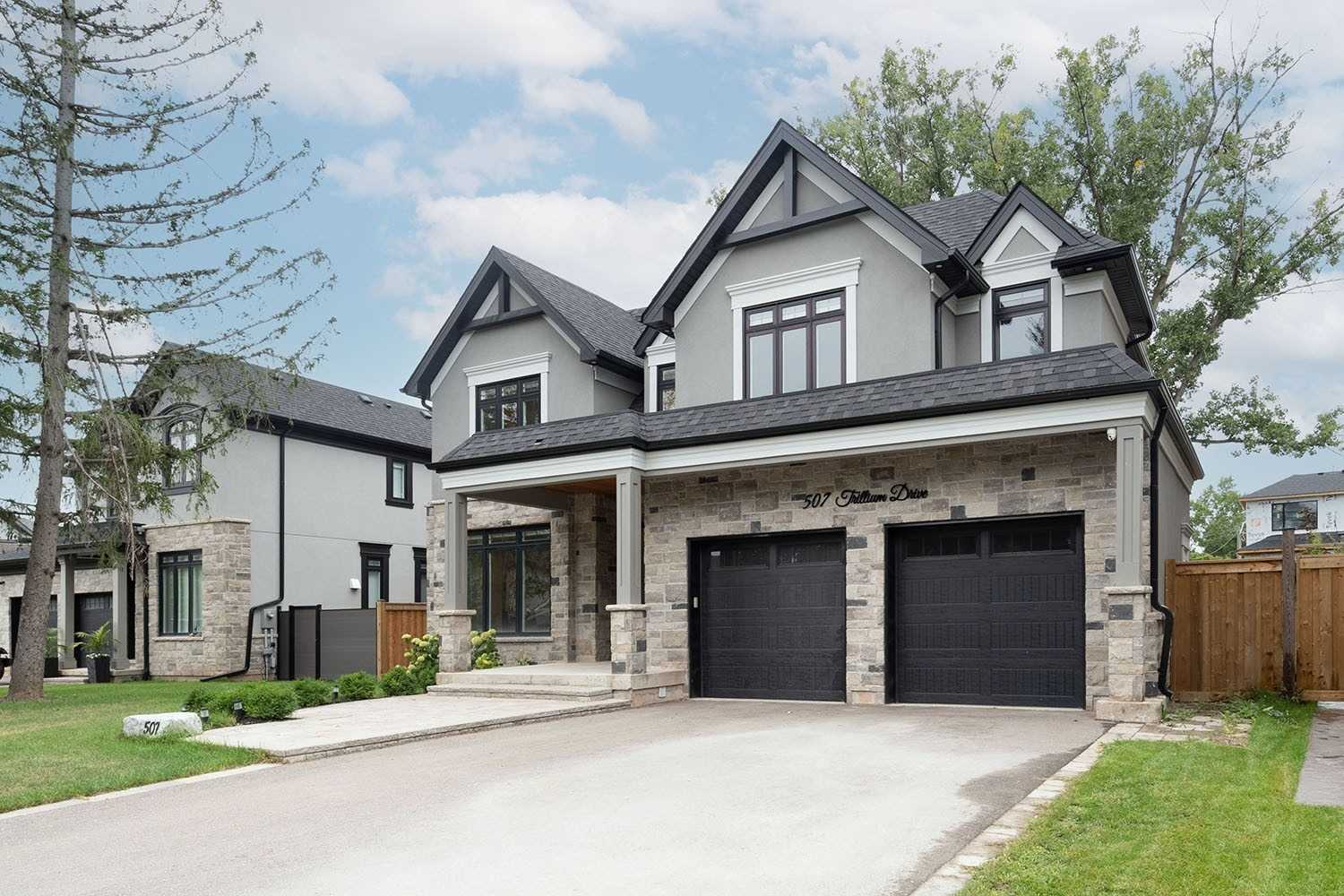 Listing W5755005 - Large Photo # 1