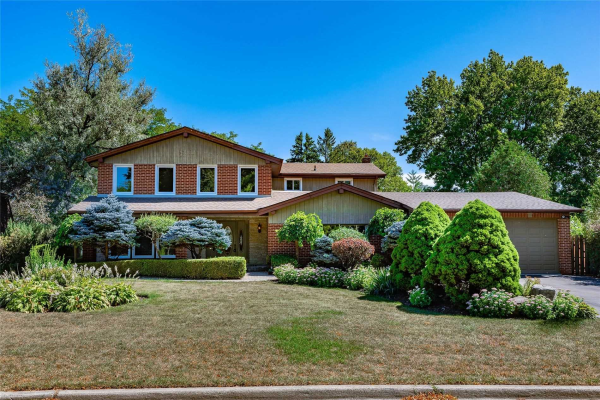 281 Ash Tree Way, Oakville